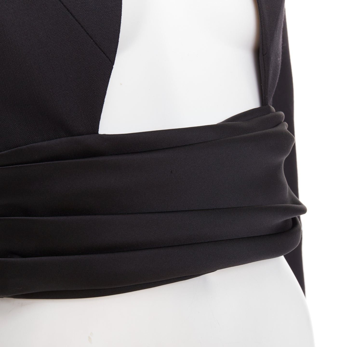 Alexandre Vauthier ALEXANDRE VAUTHIER COUTURE AW2020 Runway black open front cummerband cropped jacket Size S / US 4 / IT 40 - 2 Thumbnail