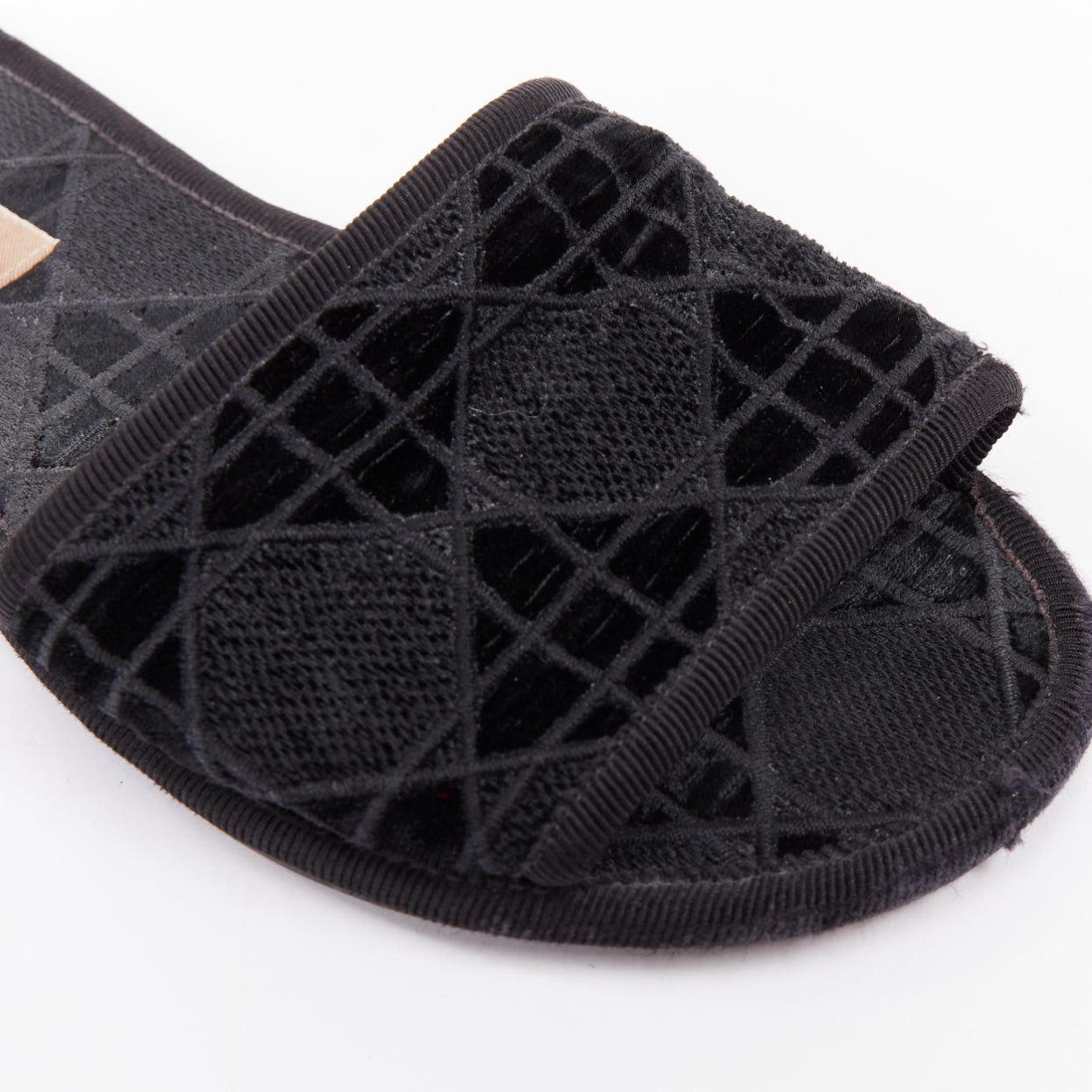Dior DIOR Chez Moi black velvet cannage quilted velvet flat slides EU35 Size US 5 / IT 35 - 8 Thumbnail