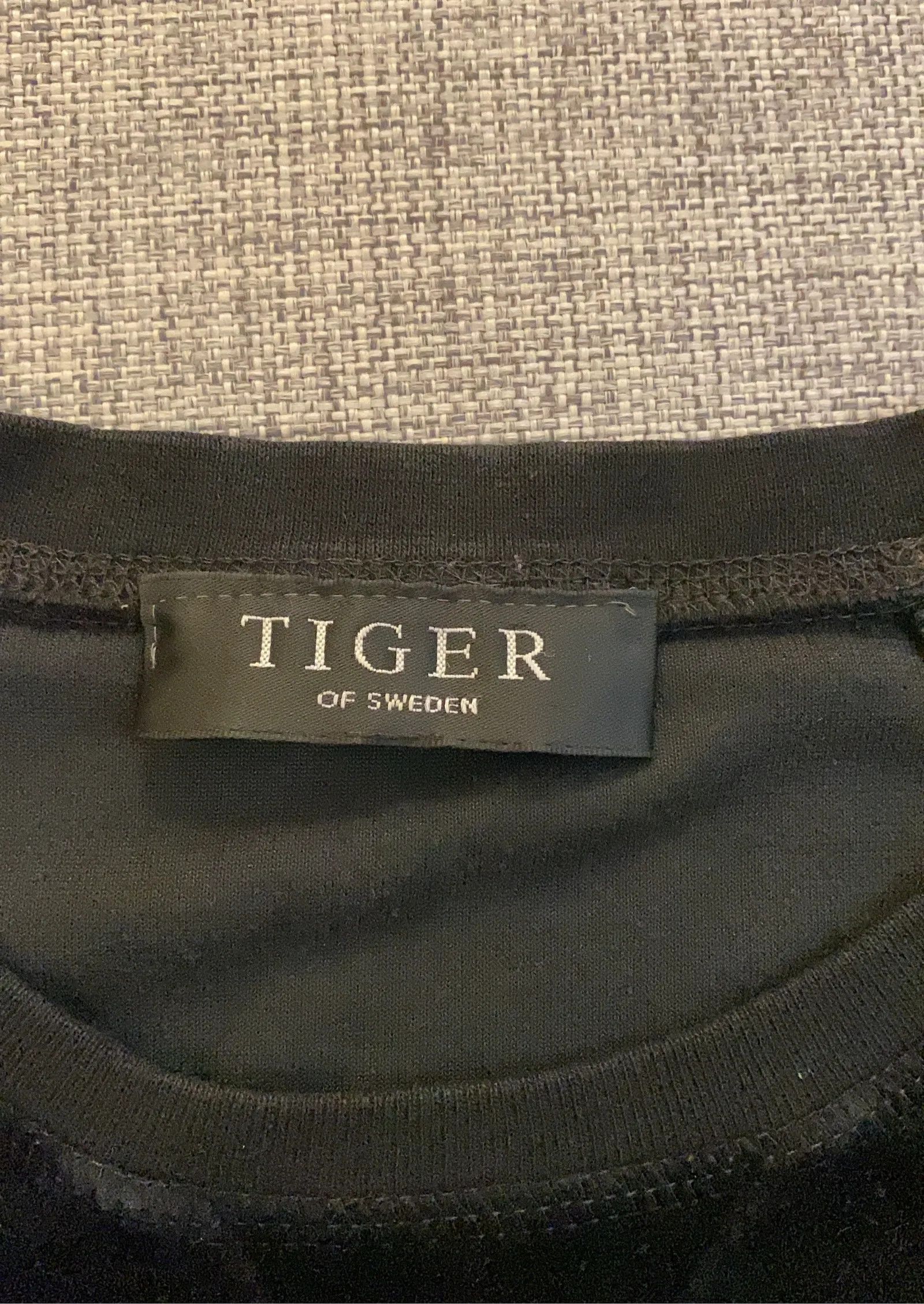 Tiger of Sweden Tiger of Sweden Sweatshirt Size US M / EU 48-50 / 2 - 3 Thumbnail