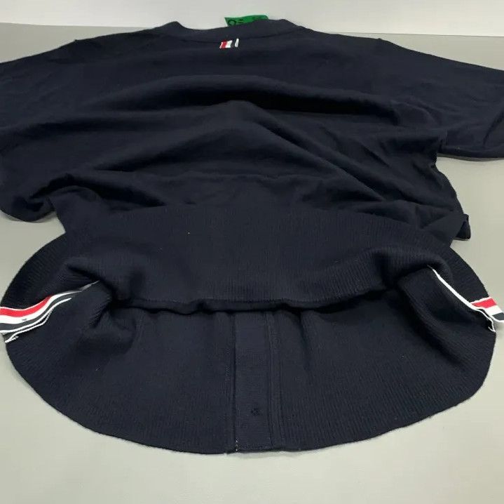 Thom Browne Thom Browne Classic V-Neck Cardigan in Blue Size US M / EU 48-50 / 2 - 10 Thumbnail