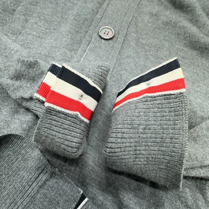 Thom Browne Thom Browne Classic Merino Wool Cardigan for Men Size US S / EU 44-46 / 1 - 8 Thumbnail