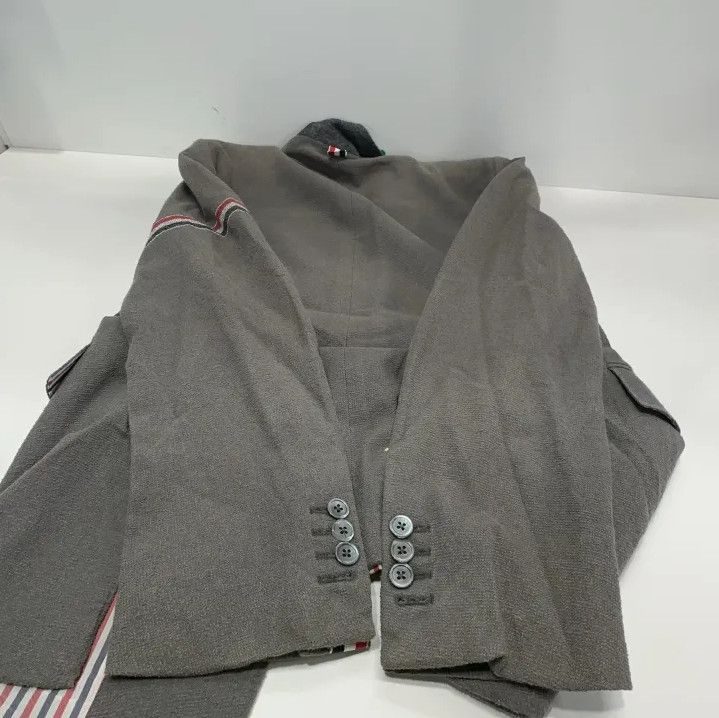Thom Browne Thom Browne Classic Grey Striped Blazer Size US S / EU 44-46 / 1 - 24 Thumbnail