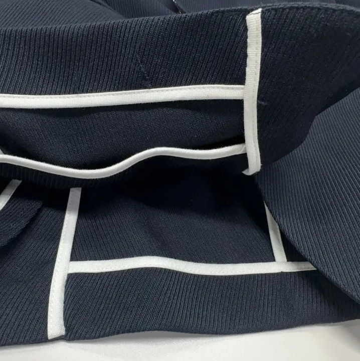 Thom Browne Thom Browne Classic Navy Blazer for Men Size US M / EU 48-50 / 2 - 9 Thumbnail