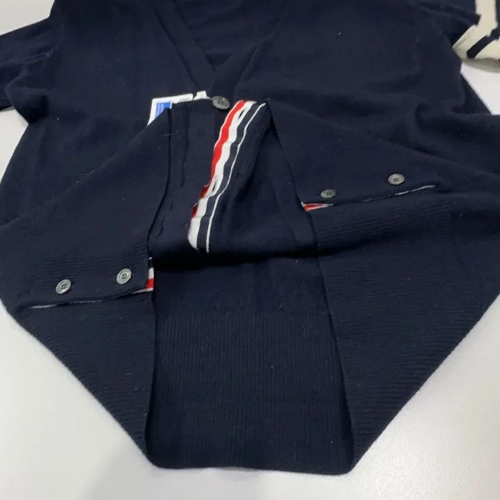 Thom Browne Thom Browne Classic V-Neck Cardigan in Blue Size US M / EU 48-50 / 2 - 7 Thumbnail