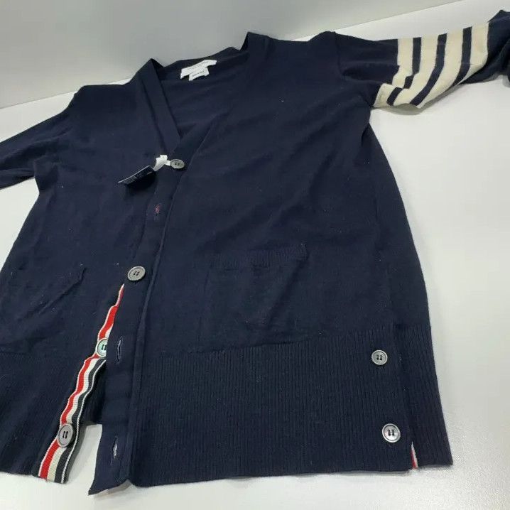 Thom Browne Thom Browne Classic V-Neck Cardigan in Blue Size US M / EU 48-50 / 2 - 5 Thumbnail
