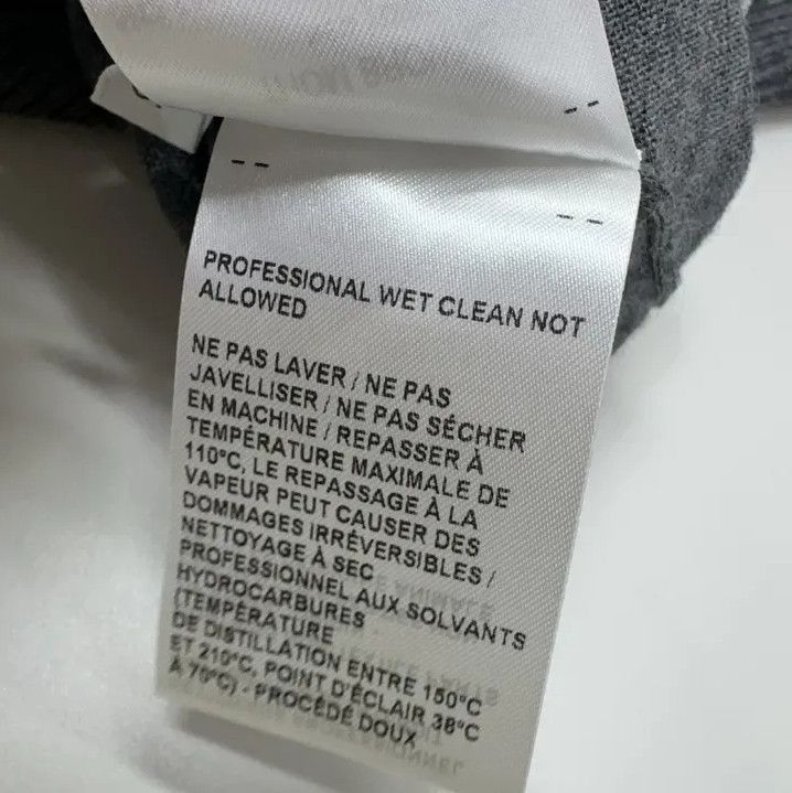 Thom Browne Thom Browne Gray V-Neck Cardigan with Stripes Size US M / EU 48-50 / 2 - 7 Thumbnail
