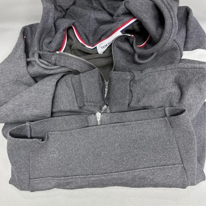 Thom Browne Thom Browne Gray Classic Four Stripes Zip Hoodie Size US M / EU 48-50 / 2 - 7 Thumbnail
