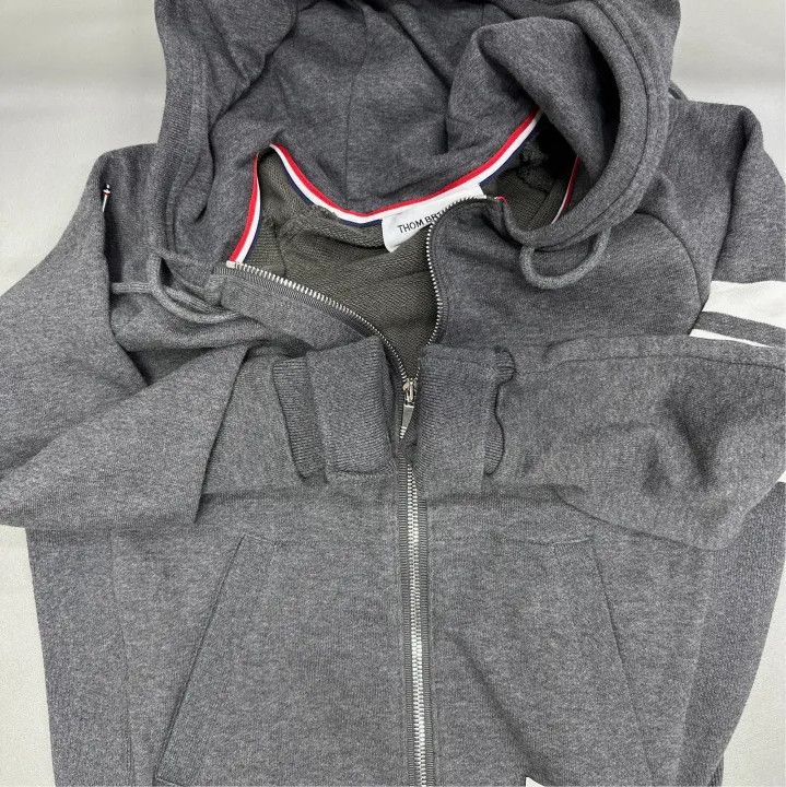 Thom Browne Thom Browne Gray Classic Four Stripes Zip Hoodie Size US M / EU 48-50 / 2 - 6 Thumbnail