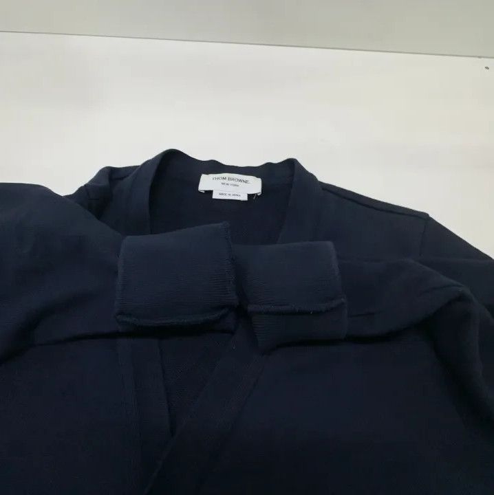 Thom Browne Thom Browne Classic V-Neck Knit Cardigan for Men Size US S / EU 44-46 / 1 - 10 Thumbnail