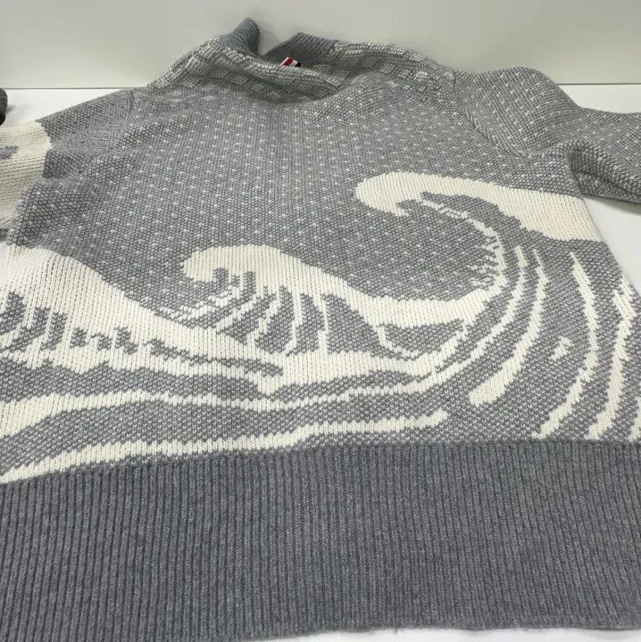 Thom Browne Thom Browne Geometric Pattern V-Neck Cardigan Size US M / EU 48-50 / 2 - 14 Thumbnail