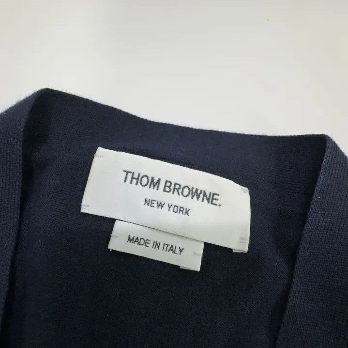 Thom Browne Thom Browne Classic Navy V-Neck Cardigan for All Size US M / EU 48-50 / 2 - 5 Thumbnail