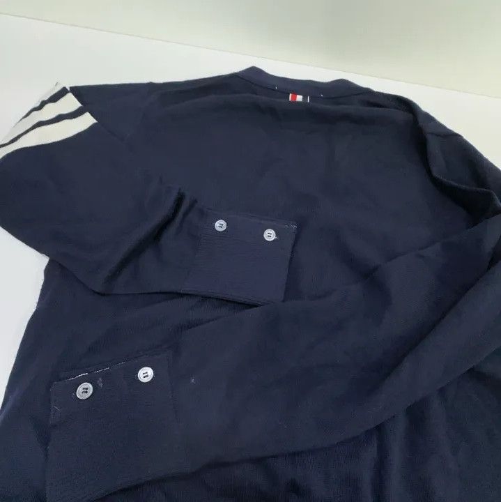 Thom Browne Thom Browne Classic Navy V-Neck Cardigan for All Size US M / EU 48-50 / 2 - 12 Thumbnail