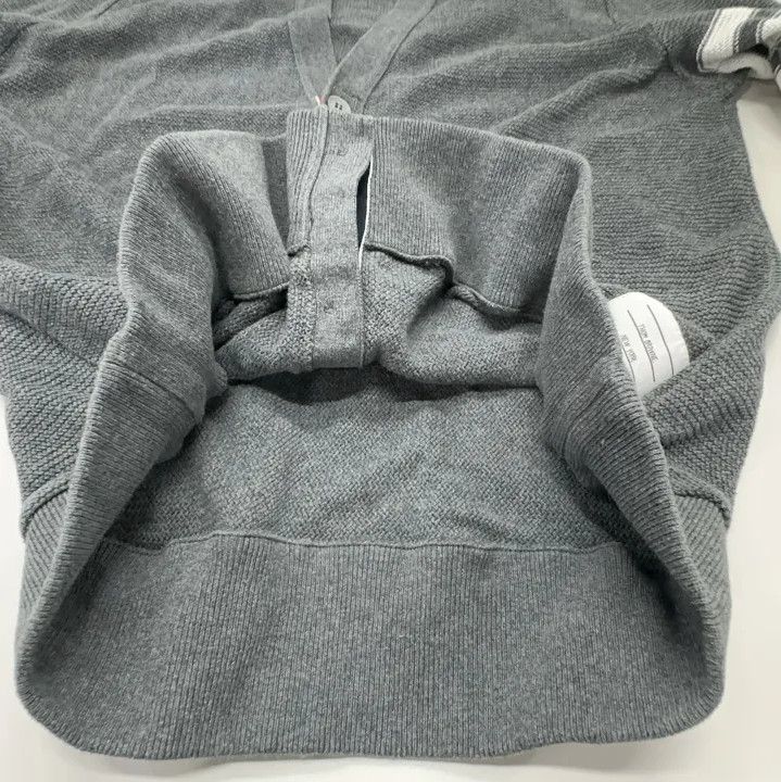 Thom Browne Thom Browne Gray Striped V-Neck Cardigan Size US S / EU 44-46 / 1 - 7 Thumbnail