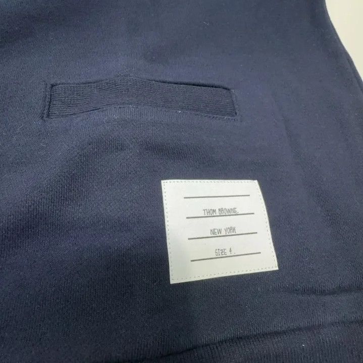 Thom Browne Thom Browne Classic V-Neck Cotton Knit Sweater Size US M / EU 48-50 / 2 - 6 Thumbnail