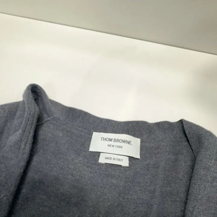 Thom Browne Thom Browne Gray Four-Stripe V-Neck Vest Size US M / EU 48-50 / 2 - 6 Thumbnail