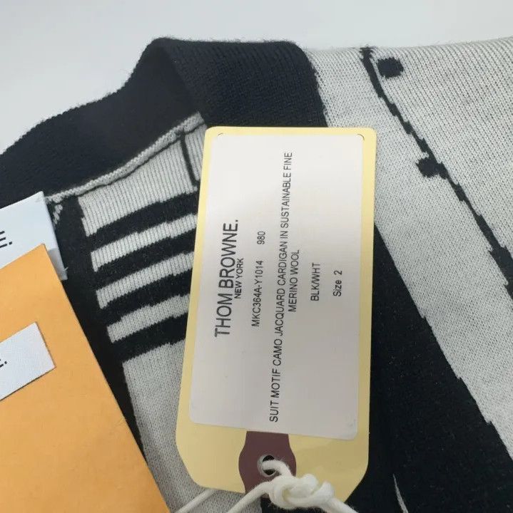 Thom Browne Thom Browne Black V-Neck Wool Sweater Size US M / EU 48-50 / 2 - 5 Thumbnail