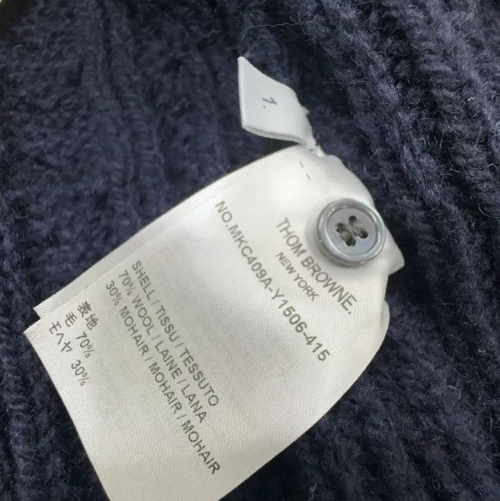 Thom Browne Thom Browne Navy V-Neck Cable Knit Sweater Size US S / EU 44-46 / 1 - 4 Thumbnail