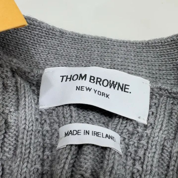 Thom Browne Thom Browne Gray V-Neck Button-Up Sweater Size US S / EU 44-46 / 1 - 5 Thumbnail