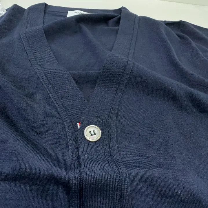 Thom Browne Thom Browne Classic V-Neck Knit Cardigan Size US M / EU 48-50 / 2 - 7 Thumbnail