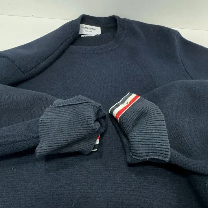 Thom Browne Thom Browne Classic Striped Knit Sweater for Men Size US L / EU 52-54 / 3 - 7 Thumbnail