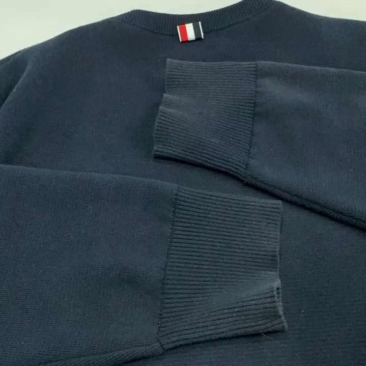 Thom Browne Thom Browne Classic Striped Knit Sweater for Men Size US L / EU 52-54 / 3 - 12 Thumbnail
