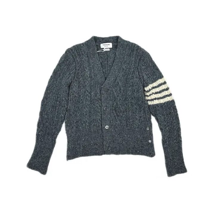 Thom Browne Thom Browne Classic V-Neck Wool Sweater for Men Size US S / EU 44-46 / 1 - 2 Thumbnail