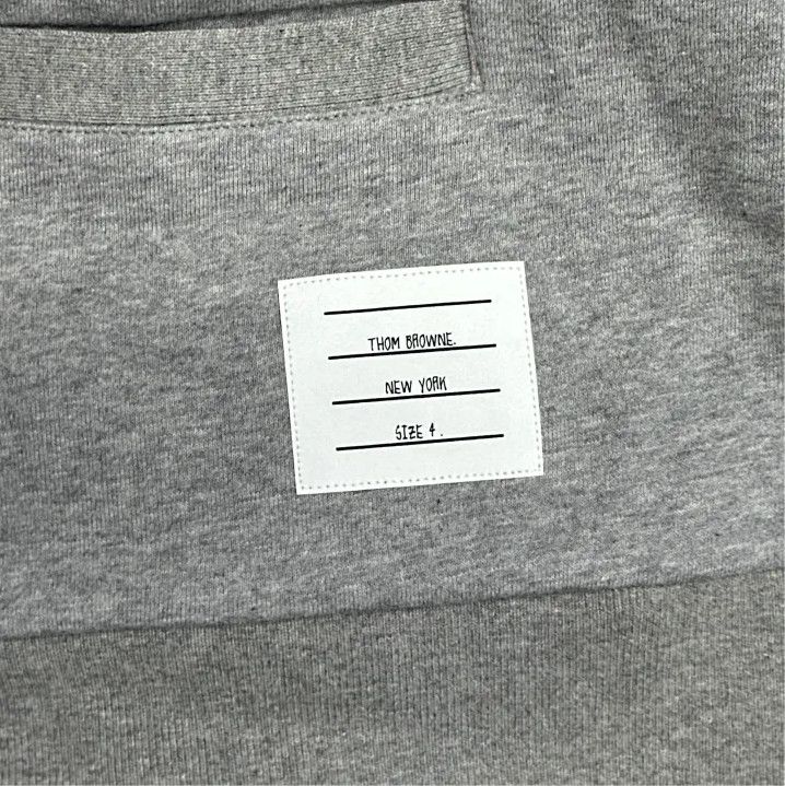 Thom Browne Thom Browne Grey V-Neck Cardigan with Stripes Size US M / EU 48-50 / 2 - 2 Thumbnail
