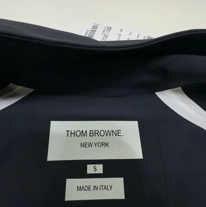 Thom Browne Thom Browne Striped Sports Jacket for Men Size US S / EU 44-46 / 1 - 5 Thumbnail