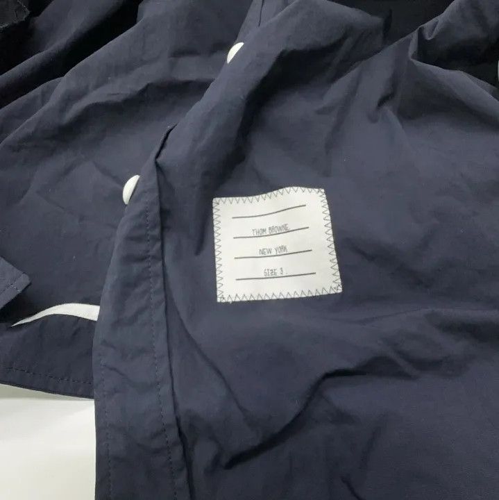 Thom Browne Thom Browne Casual Elegant Navy Button-Up Shirt Size US M / EU 48-50 / 2 - 5 Thumbnail