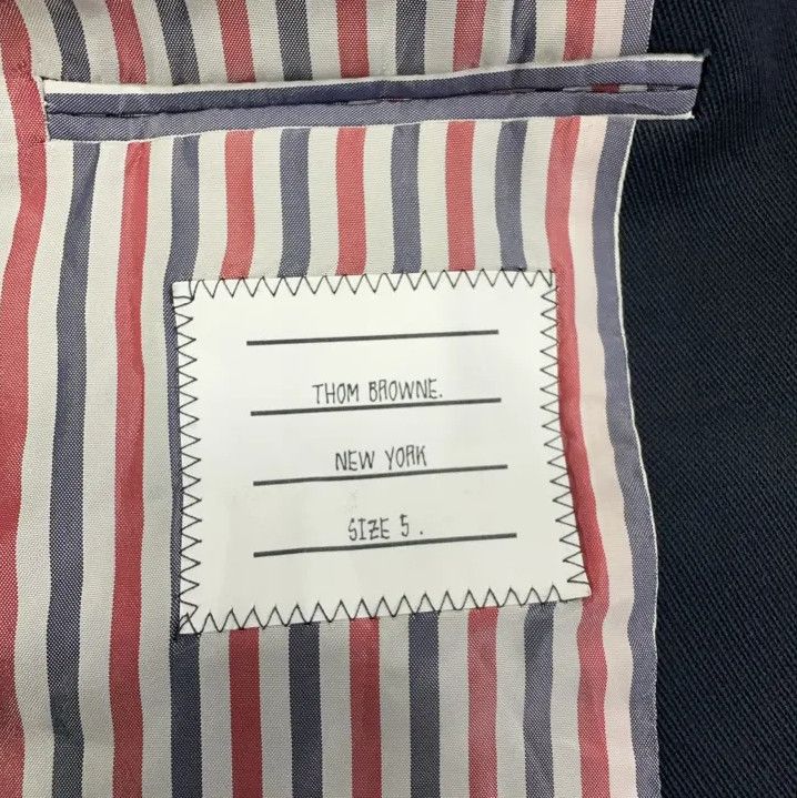 Thom Browne Thom Browne Barcelona Embroidered Navy Blazer Size US L / EU 52-54 / 3 - 5 Thumbnail