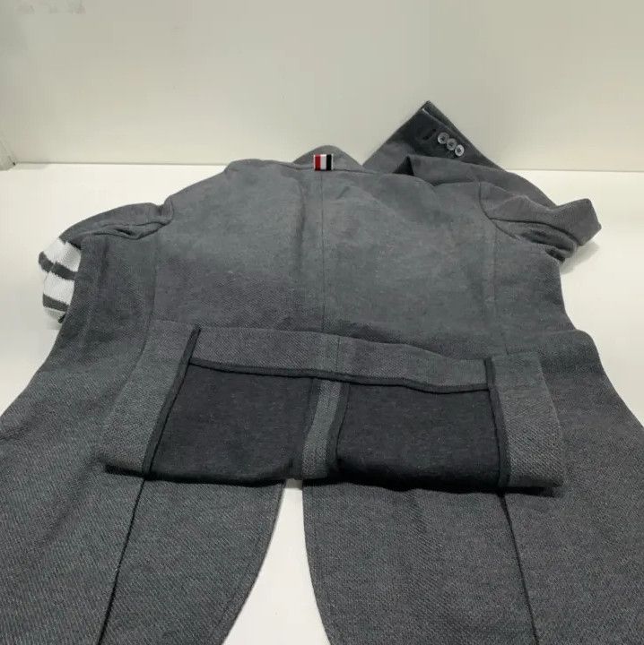 Thom Browne Thom Browne Classic Striped V-Neck Blazer Size US M / EU 48-50 / 2 - 11 Thumbnail