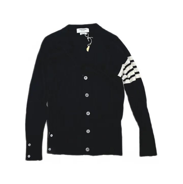 Thom Browne Thom Browne Classic V-Neck Wool Cardigan Size US S / EU 44-46 / 1 - 2 Thumbnail