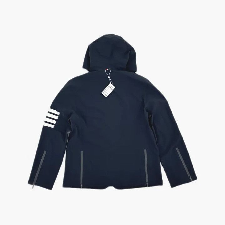 Thom Browne Thom Browne Striped Zip-Up Hooded Jacket for Men Size US S / EU 44-46 / 1 - 3 Thumbnail