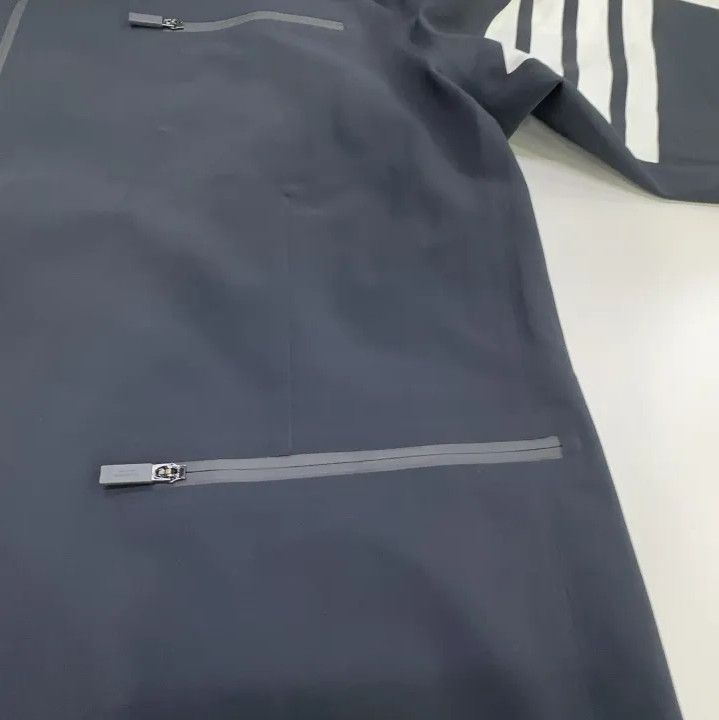 Thom Browne Thom Browne Striped Zip-Up Hooded Jacket for Men Size US S / EU 44-46 / 1 - 9 Thumbnail