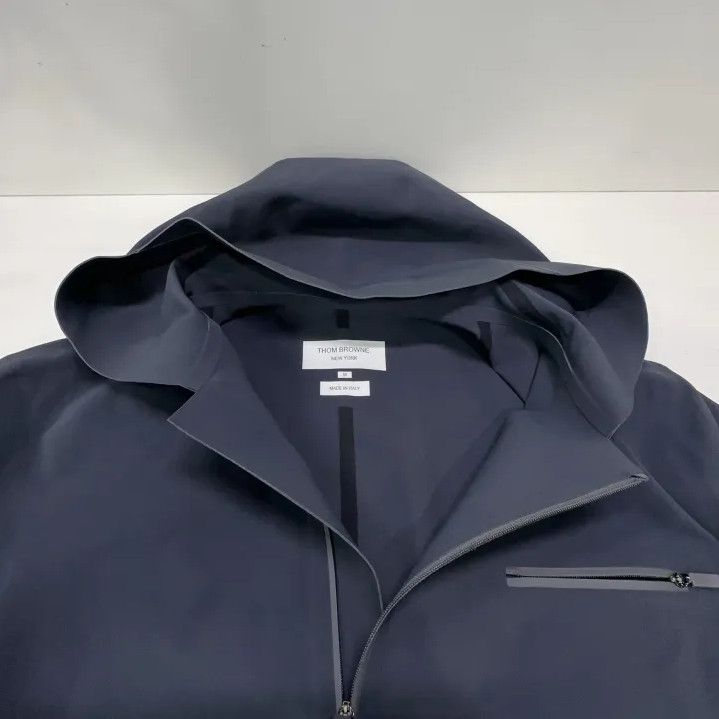 Thom Browne Thom Browne Men's Striped Zip-Up Hooded Jacket Size US S / EU 44-46 / 1 - 6 Thumbnail