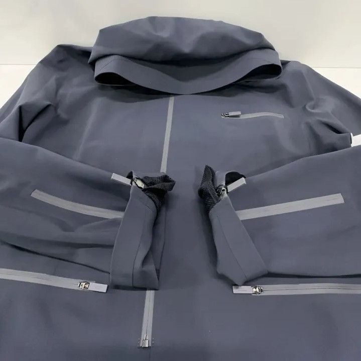 Thom Browne Thom Browne Men's Striped Zip-Up Hooded Jacket Size US S / EU 44-46 / 1 - 7 Thumbnail