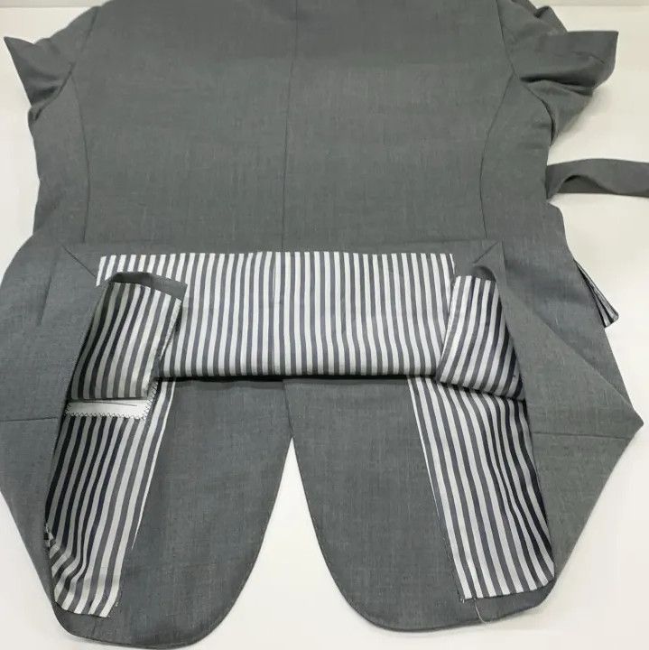 Thom Browne Thom Browne Gray Classic Wool Suit Size US S / EU 44-46 / 1 - 17 Thumbnail