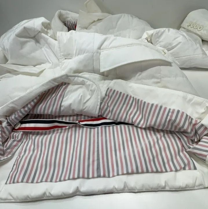 Thom Browne Thom Browne White Down Jacket with Stripes Size US M / EU 48-50 / 2 - 9 Thumbnail