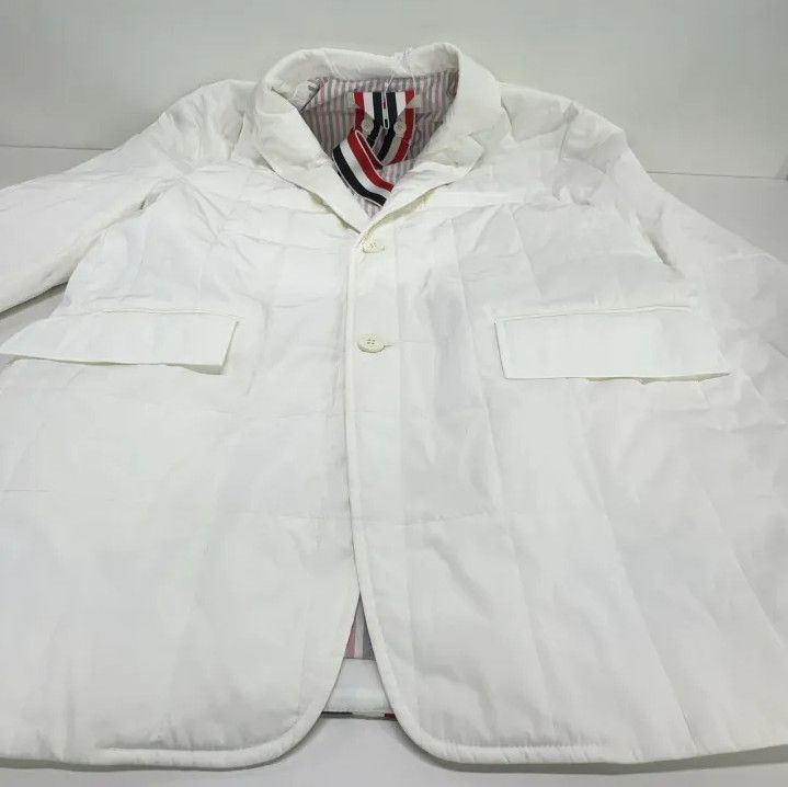 Thom Browne Thom Browne White Down Padded Blazer for Men Size US M / EU 48-50 / 2 - 8 Thumbnail