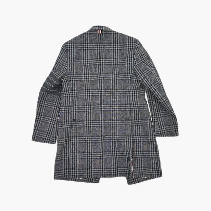 Thom Browne Thom Browne Gray Plaid Long Coat for Men Size US S / EU 44-46 / 1 - 3 Thumbnail