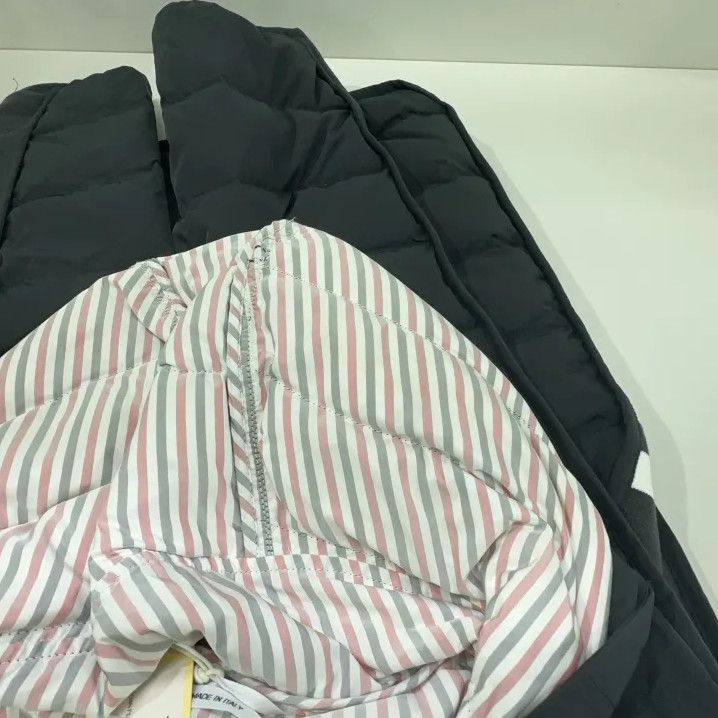 Thom Browne Thom Browne Black Hooded Down Jacket for Men Size US M / EU 48-50 / 2 - 9 Thumbnail