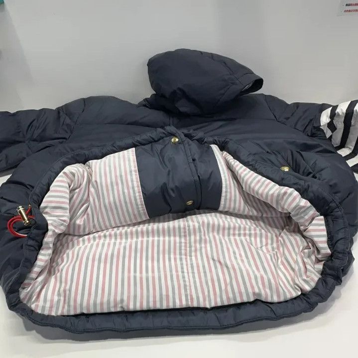 Thom Browne Thom Browne Hooded Down Jacket for Men Size US XL / EU 56 / 4 - 13 Thumbnail