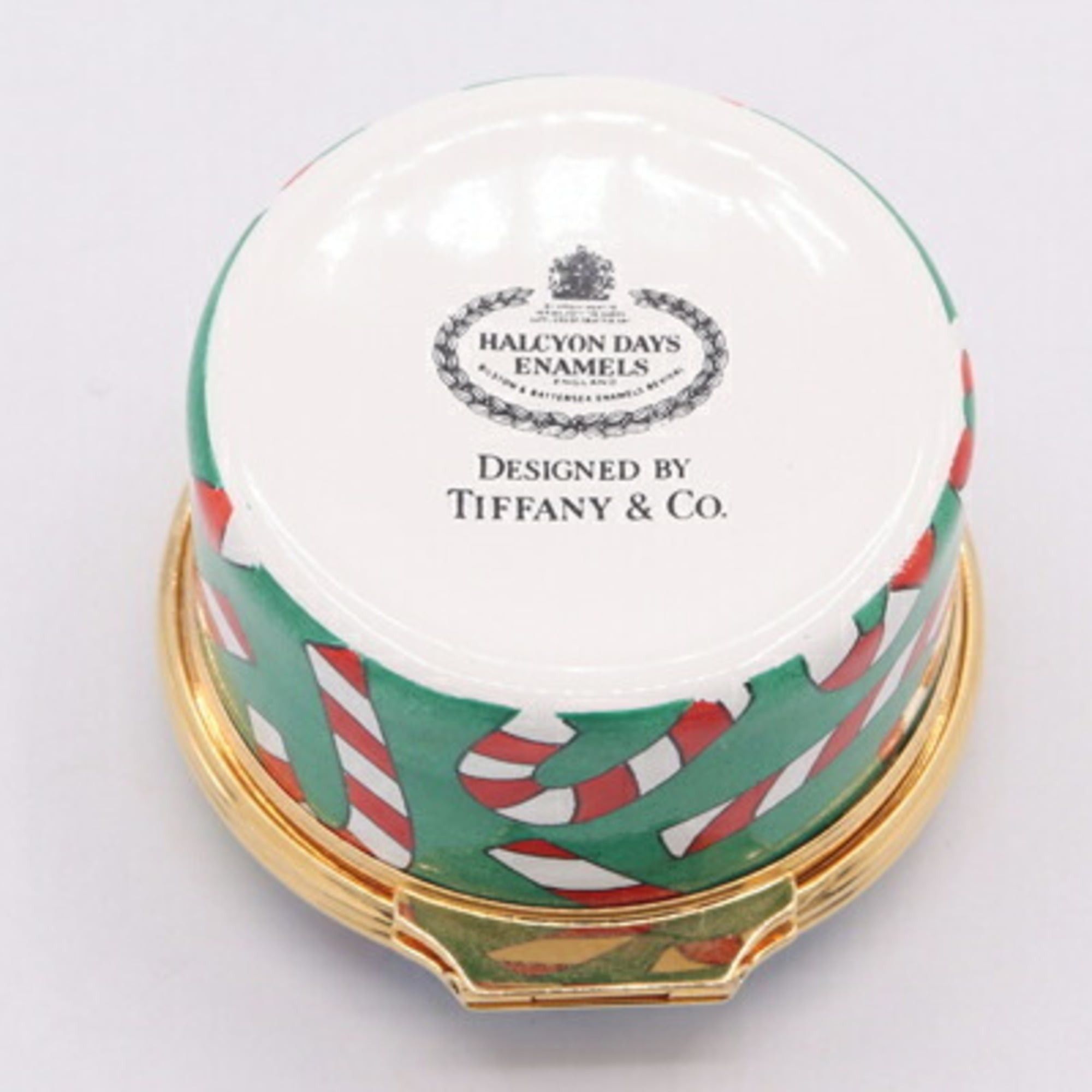 Tiffany & Co. Tiffany & Co. Halcyon Days collaboration pill case, multicolored gold enamel metal 1994 Christmas Santa, HALCYON DAYS, TIFFANY CO. Size ONE SIZE - 6 Thumbnail