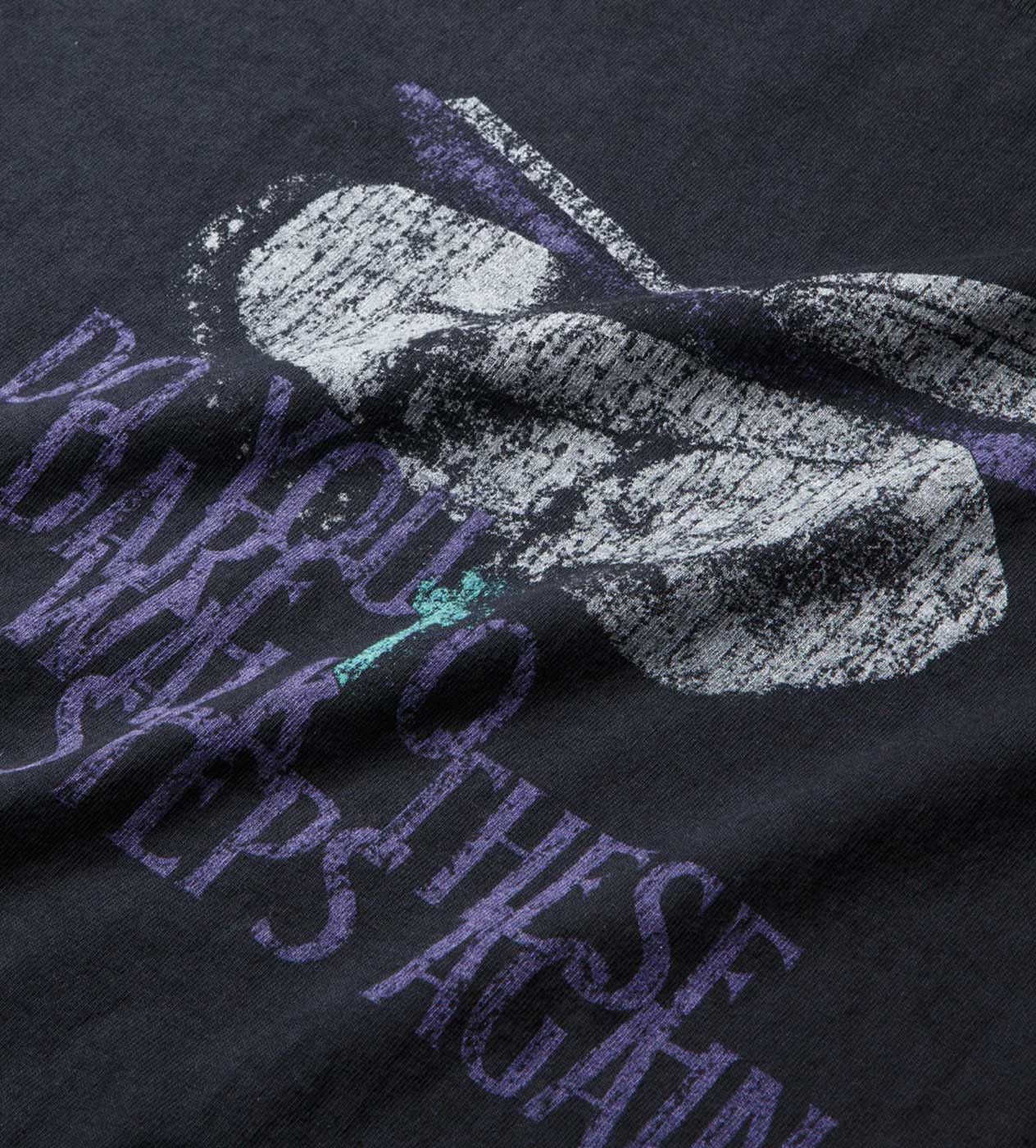 Other Pieces Nothing But Shadows Tee Vintage Black Size US S / EU 44-46 / 1 - 4 Thumbnail
