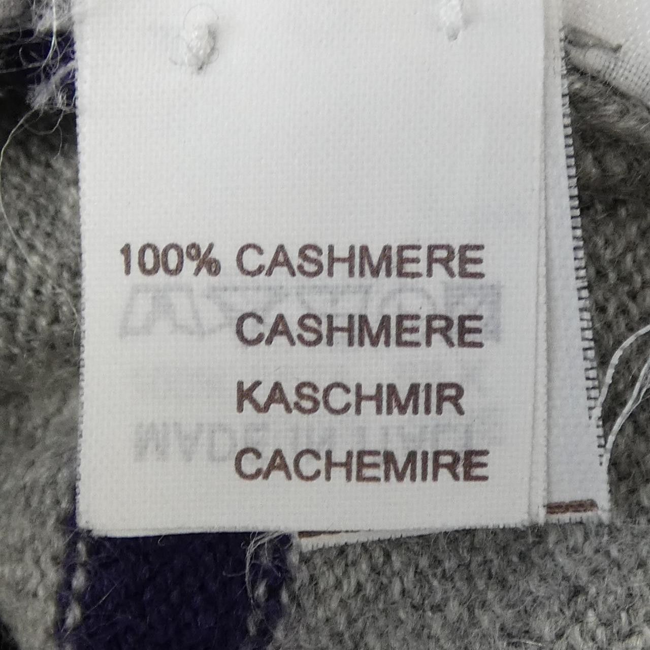 Other Other Brunello Cucinelli Cashmere Cardigan Others Tops DUTY FREE for USA Size ONE SIZE - 3 Thumbnail