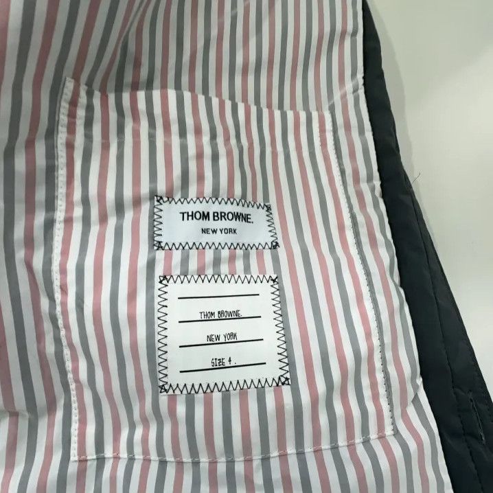 Thom Browne Thom Browne Stylish Comfortable Men's Jacket Size US S / EU 44-46 / 1 - 4 Thumbnail