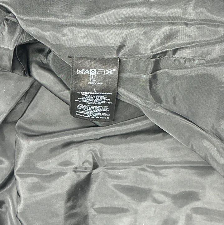 Balenciaga Balenciaga x YEEZY x GAP Black Pocket Jacket Size US L / EU 52-54 / 3 - 3 Thumbnail