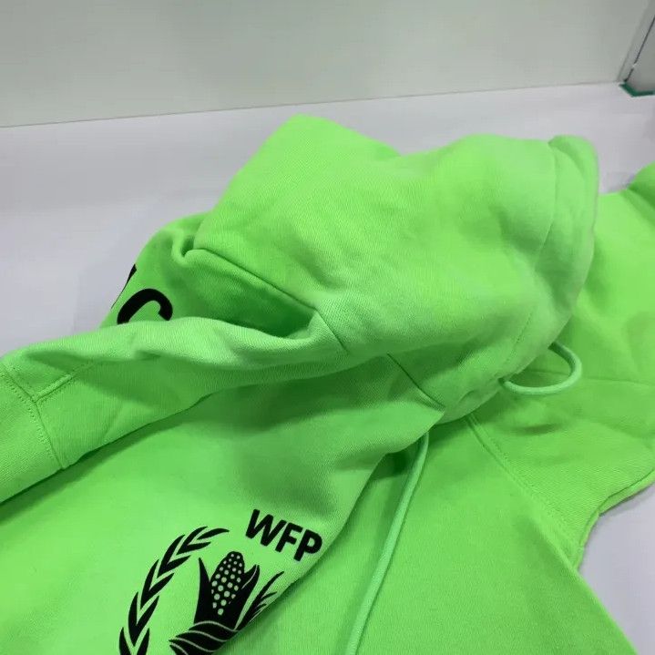 Balenciaga Balenciaga Logo Print Hooded Sweatshirt in Green Size US XS / EU 42 / 0 - 22 Thumbnail