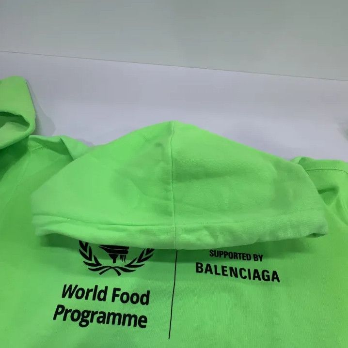 Balenciaga Balenciaga Logo Print Hooded Sweatshirt in Green Size US XS / EU 42 / 0 - 6 Thumbnail