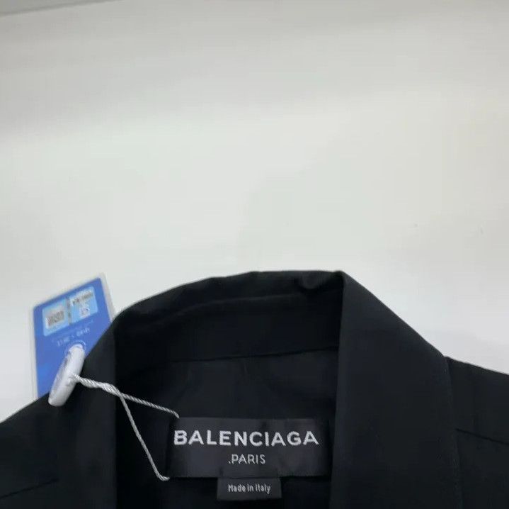 Balenciaga Balenciaga Classic Short Sleeve Shirt in Black Size US S / EU 44-46 / 1 - 4 Thumbnail